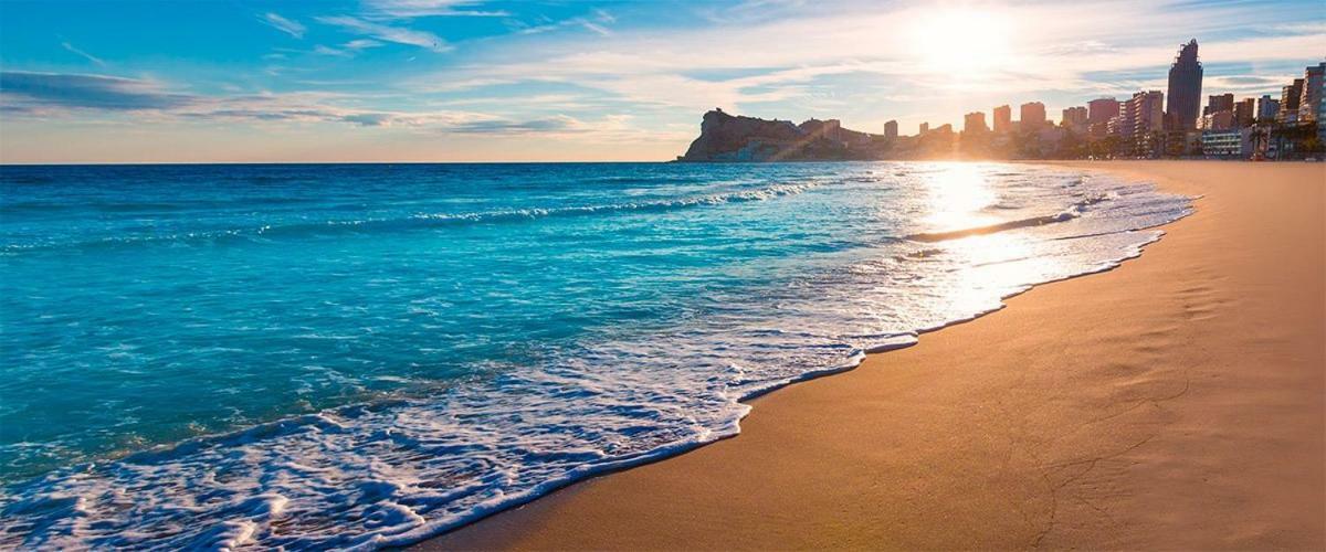 Sunset Drive 90210 Apartman Benidorm Kültér fotó